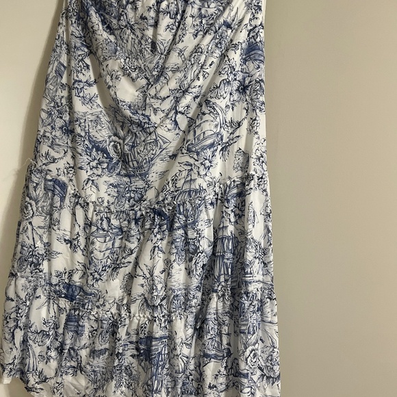 Women’s Lon sleeve skirt - Picture 1 of 2